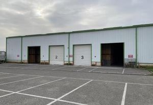 Location entrepôt La Londe-les-Maures - Proche A570