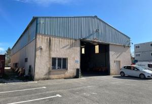 Location local d'activité Brignoles - Proche A8