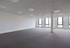 Vente bureaux Nantes - Proche bords de l'Erdre, transports et commodités