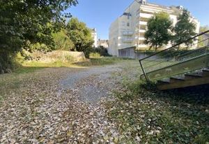 Location bureaux Nantes centre - Proche bus, tram et commerces