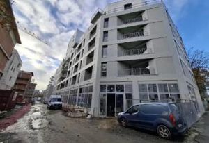 Vente bureaux Nantes Longchamps - Tramway et bus à proximité