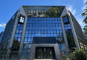 Bureaux à louer Île de Nantes - Proximité centre commercial Beaulieu