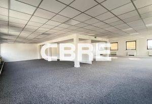 Location bureaux Mougins - Proche autoroute A8 et transports en commun