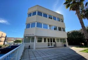 Location bureaux Villeneuve-Loubet - Proche A8, aéroport Nice et gare