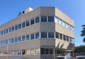 Location bureaux Villeneuve-Loubet - Proche A8, aéroport Nice et gare