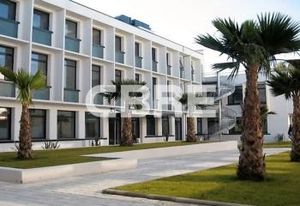 Location bureaux Cagnes-sur-Mer - Proche autoroute A8 et transports