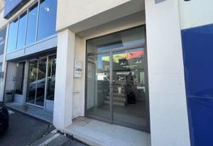 Bureaux à louer Saint-Laurent-du-Var - Proche aéroport et autoroute