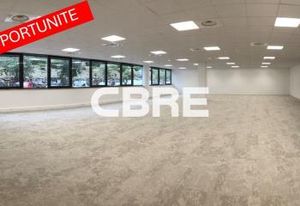 Location bureaux Sophia Antipolis - Proche autoroute A8 et transports en commun