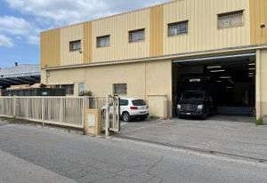 Locaux d'activités à louer Saint-Laurent-du-Var - Proche A8 et M6202