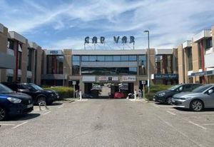 Bureaux à louer Saint-Laurent-du-Var - Proche aéroport et autoroute