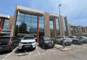Bureaux à louer Saint-Laurent-du-Var - Proche aéroport et autoroute