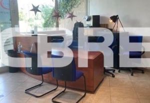 Location bureaux Villeneuve-Loubet - Proche commodités et parking