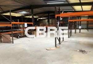 Location local d'activité Cannes ZI La Frayère - Accès A8
