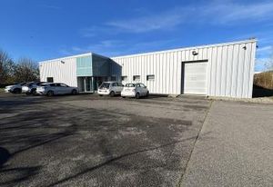 Location locaux mixtes Flourens - Proche rocade Est et A61