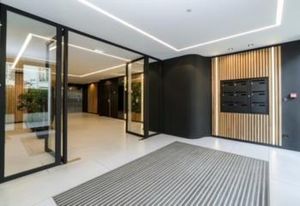Vente bureaux Courbevoie - Proche gare et transports en commun