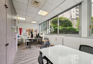 Vente bureaux Paris 15 - Proche rue du Commerce, métro et bus