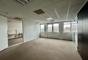 Vente bureaux Asnières-sur-Seine, bords de Seine, proche RER C et métro