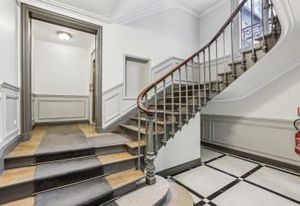 Vente bureaux Paris 8 - Proche Métro, RER et bus