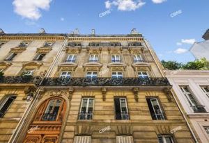 Vente bureaux Paris 7 - Métro Solférino et RER Musée-d'Orsay
