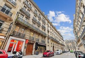 Vente bureaux Paris 8 - Proche Alma-Marceau et RER Charles de Gaulle