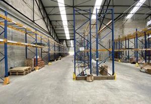 Location entrepôt Gennevilliers - Proche A86 et RER C