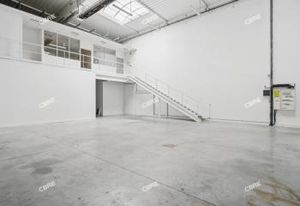 Location entrepôt Palaiseau - Proche A6, RER B, C et Orly