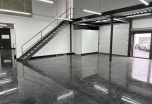Location entrepôt Villeneuve-la-Garenne - Proche A86 et RER C