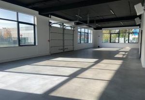 Entrepôt à louer Trappes - Proximité Paris et autoroutes