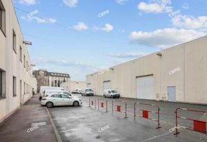 Location entrepôt Vitry-sur-Seine - Proximité A6, A86 et RER C