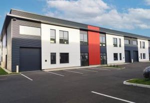 Entrepôt à vendre Lieusaint - Proximité A5 et RER D