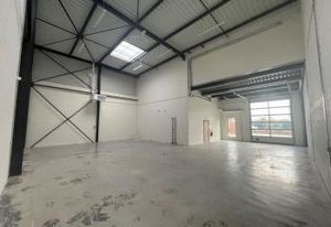 Location entrepôt Collégien - Proximité A4 et RER A