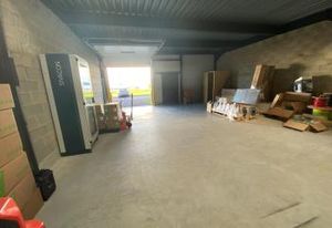 Local d'activité à vendre Le Plessis-Belleville - Proche N2 et N330