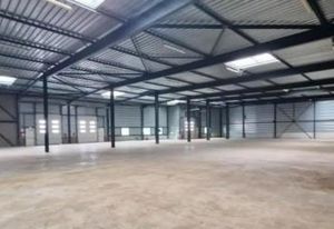 Location entrepôt Montigny-le-Bretonneux - Proche N10 et Transilien