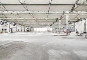 Location entrepôt Montreuil - Proche A3 et transports en commun