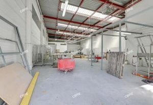 Location entrepôt Buc - Proche A86 et RER C
