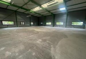 Local d'activités à vendre Combs-la-Ville - Proche N104 et RER D