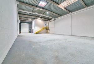 Location entrepôt Torcy - Proche Paris et RER A