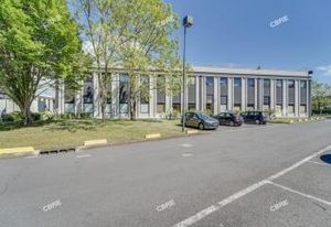 Location entrepôt Lognes - Proche Paris et RER A