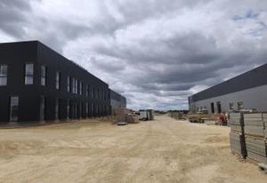 Local d'activité à louer Le Plessis-Pâté - Proche A4 et Francilienne