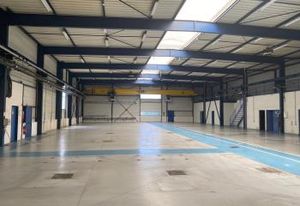 Location entrepôt Le Plessis-Bouchard - Proximité A15 et Transilien