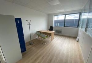 Location local d'activité Cormeilles-en-Parisis - Proche A15 et Transilien