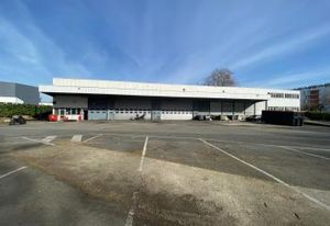 Local d'activités à louer Villeneuve-la-Garenne - Proximité A86 et RER C