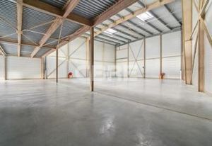Location entrepôt Bondy - Proximité A3 et transports en commun