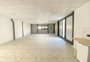 Location entrepôt Bagnolet - Proche Paris et ligne 9 du métro