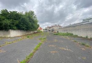 Terrain à louer Fontenay-sous-Bois - accès D243 et bus