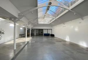 Vente showroom/galerie d'art Paris 4 - Proximité transports en commun