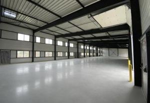 Vente entrepôt Ollainville - Proche N20 et RER Arpajon