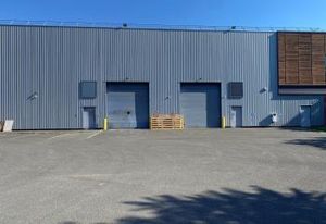 Location local d'activité Villeneuve-la-Garenne - Proche A86 et RER C
