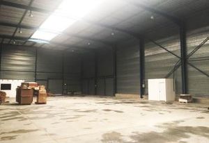 Location activité/entrepôt - 3800 m²