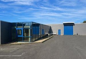 Location local d'activité Chilly-Mazarin - Proche RER C et A6/A10